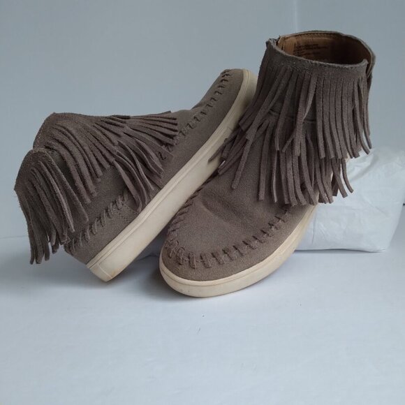 Mossimo Supply Co Taupe Suede Double Fringed Ankle Boots  Sz 6 - Picture 10 of 10